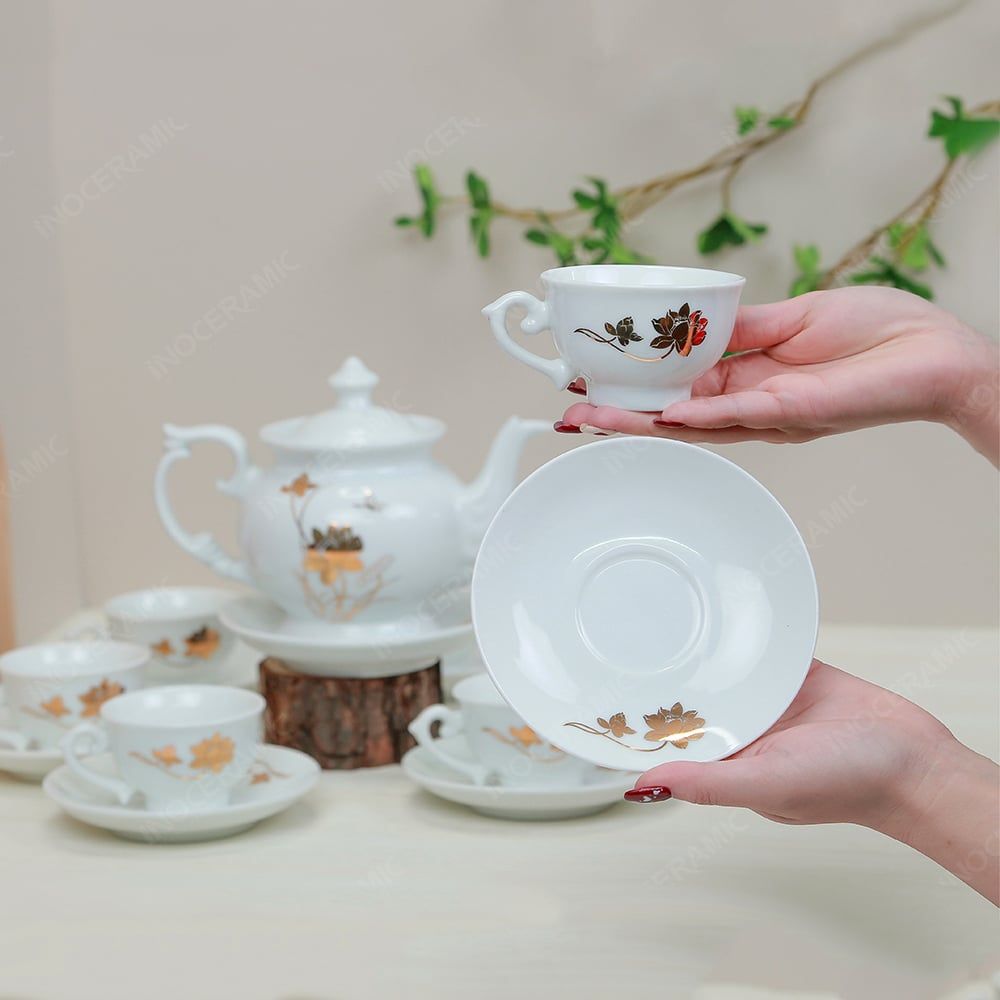 Bộ ấm trà Đài Các sen vàng