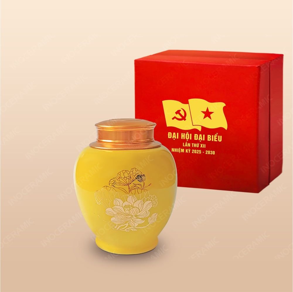 Quà tặng Đại hội Đảng - Hũ trà men vàng hoa sen 250gr