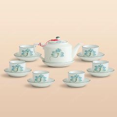 Bộ ấm trà dáng ấm men ngà sen xanh vẽ tay
