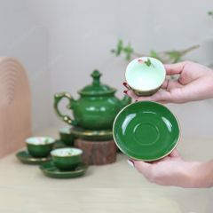 Bộ ấm trà Đài Các men lục vẽ sen chỉ vàng