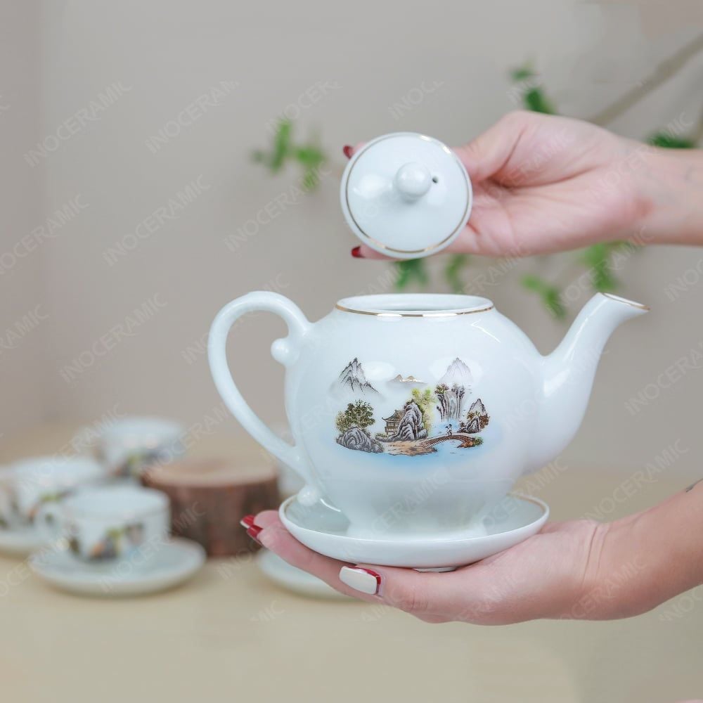 Bộ ấm trà Camelia sơn thuỷ kẻ chỉ vàng