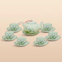 Bộ ấm trà quai lượn men ngọc hoa sen vẽ tay