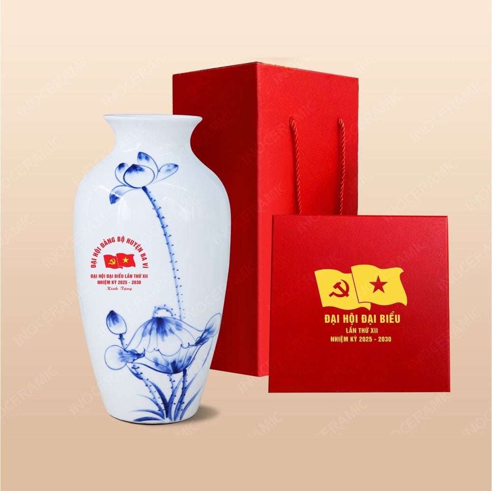 Quà tặng Đại hội Đảng - Lọ hoa sen xanh H27