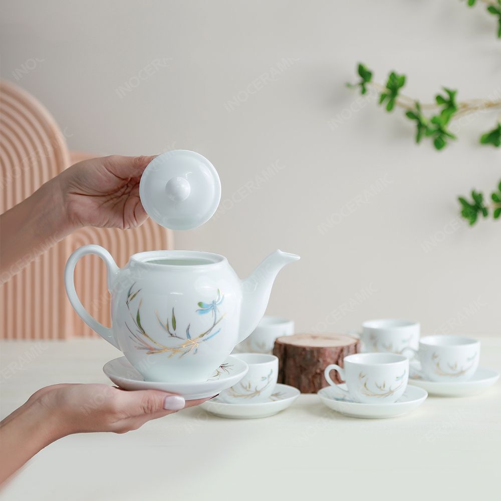 Quà tặng Quân đội - Bộ ấm trà dáng Minh Long thanh trúc