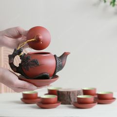 Bộ ấm trà Châu Hoa tử sa đỏ đắp nổi cành tùng