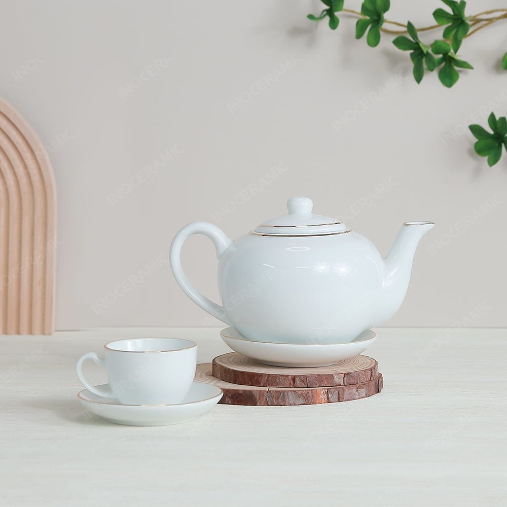 Bộ ấm trà quai lượn kẻ chỉ vàng