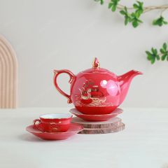 Quà tặng Quân đội - Bộ ấm trà Mẫu Đơn men đỏ Thuận buồm vẽ vàng