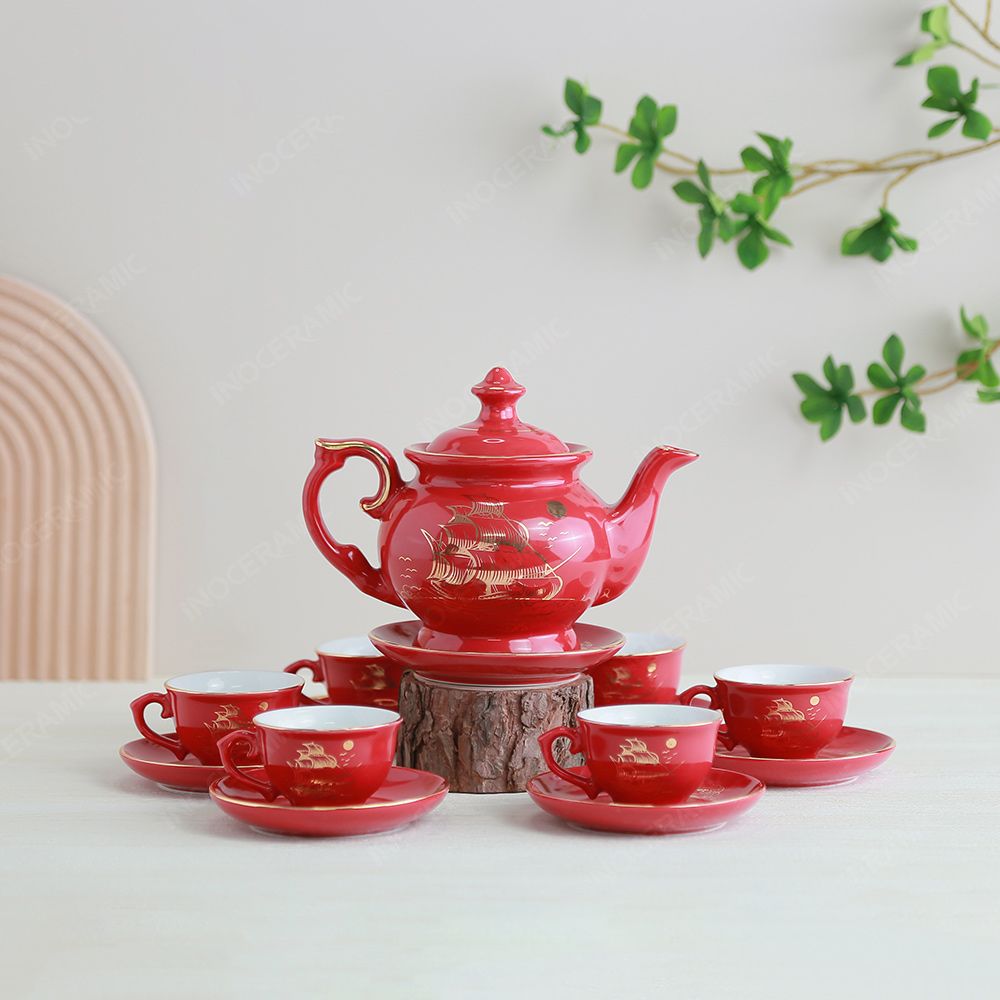 Quà tặng Quân đội - Bộ ấm trà Đài Các men đỏ Thuận buồm vẽ vàng