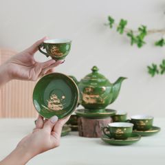 Bộ ấm trà Đèn Thần men lục Thuận buồm kẻ vàng
