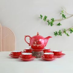 Quà tặng Quân đội - Bộ ấm trà Mẫu Đơn men đỏ Thuận buồm vẽ vàng