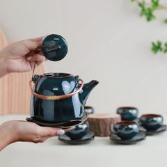 Bộ ấm trà Kim Hoa men lam hoả biến