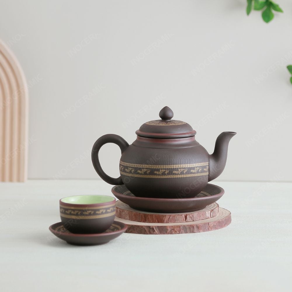 Bộ trà ấm dáng bí tử sa nâu hạc vàng