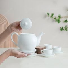 Bộ ấm trà dáng Minh Long men trắng