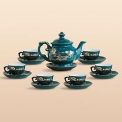 Bộ ấm trà Đài Các men lam sen vàng kẻ chỉ vàng - Mẫu 03