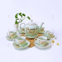 Bộ ấm trà Camelia men ngọc sen vàng kẻ chỉ vàng - Mẫu 03