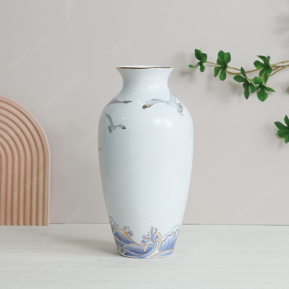 Lọ hoa Thuận buồm kẻ vàng