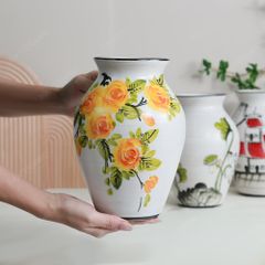 Quà tặng Đại hội Đảng - Lọ hoa dáng vò vẽ tay