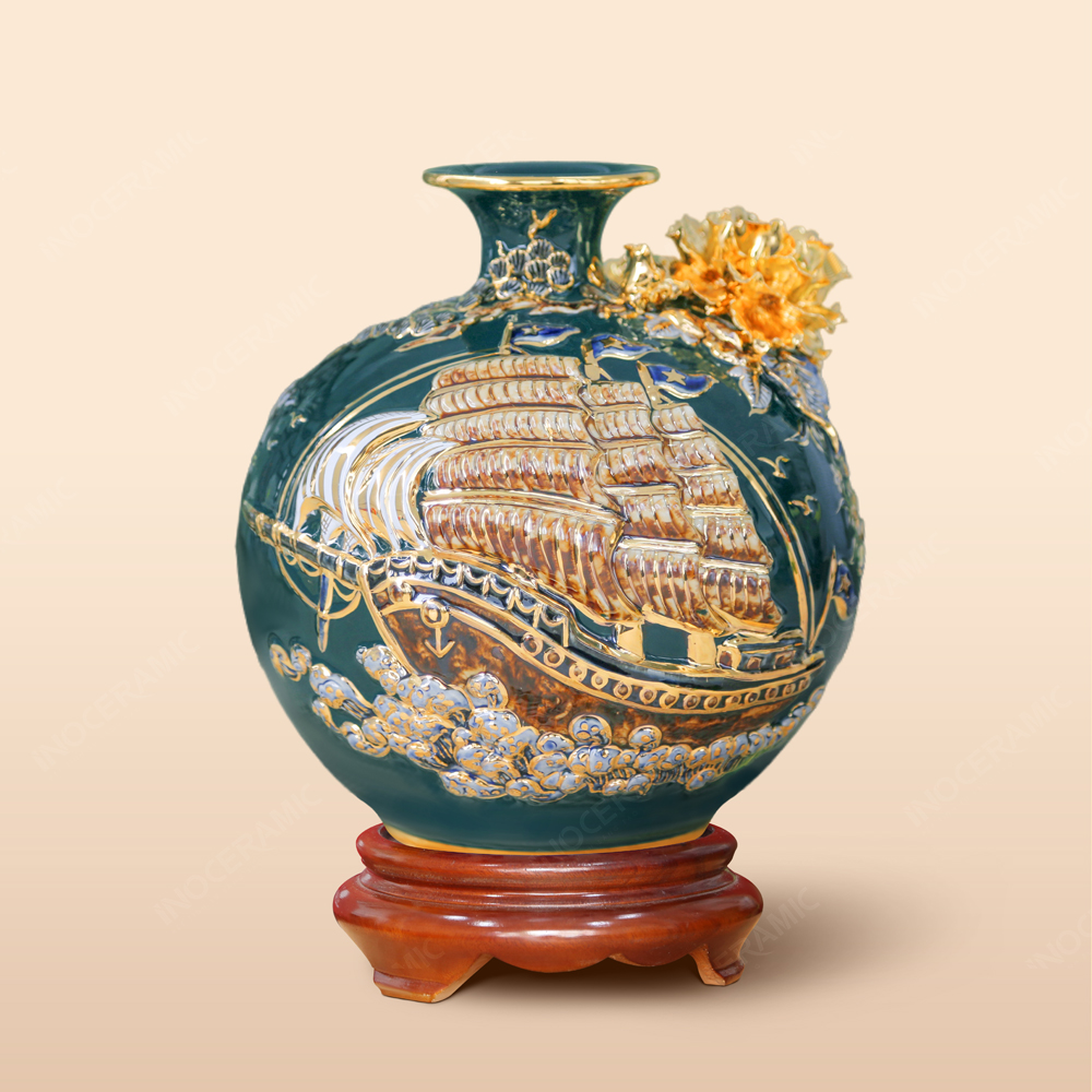 Quả hút lộc men lam Thuận buồm đắp nổi vẽ vàng H25