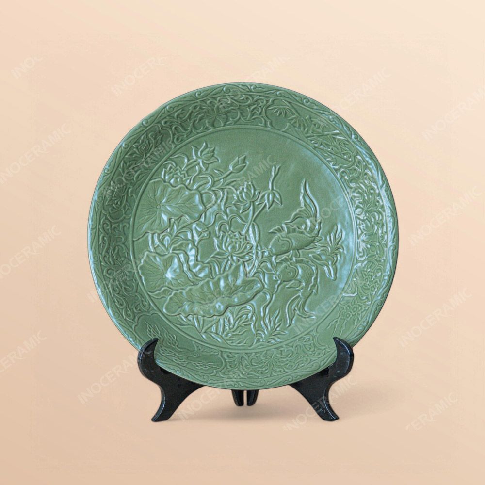 Đĩa trưng bày Song Ngư Cát Hạnh men lục in logo