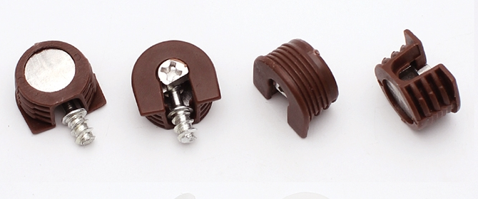 Chốt tầng nhựa nâu