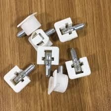 Chốt tầng nhựa trắng