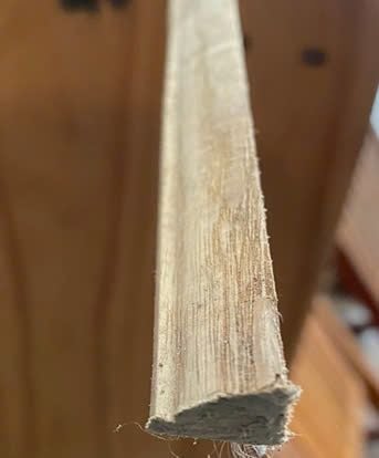 Chỉ góc vẹt gỗ ASH 20 X 2500mm