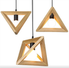 Chao đèn gỗ tam giác