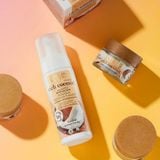 Gel rửa mặt tạo bọt Eveline Rich Coconut tinh dầu dừa 150ML