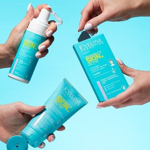 [Tặng mặt nạ Daliv] Gel rửa mặt Eveline Perfect Skin Acne sạch sâu, kháng khuẩn và ngừa mụn 150ML