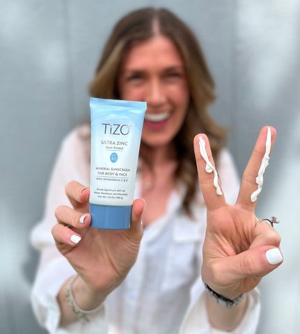 Kem chống nắng khoáng chất TiZO không màu cho da mặt và cơ thể SPF40 100g