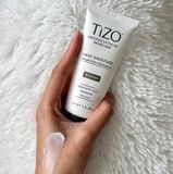 Kem dưỡng da TiZO Photoceutical Skincare cấp ẩm làm dịu da 85g