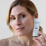 Kem chống nắng khoáng chất TiZO Photoceutical Skincare dưỡng ẩm không màu SPF40 50g