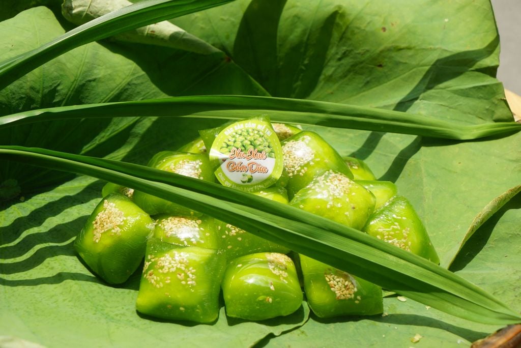 Bánh Xu Xê Nhân Cốm Xào