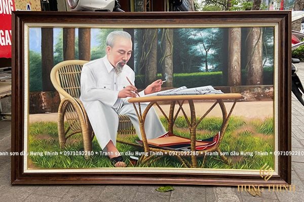 Tranh Sơn Dầu Bác Hồ Ngồi Ghế Mây Làm Việc