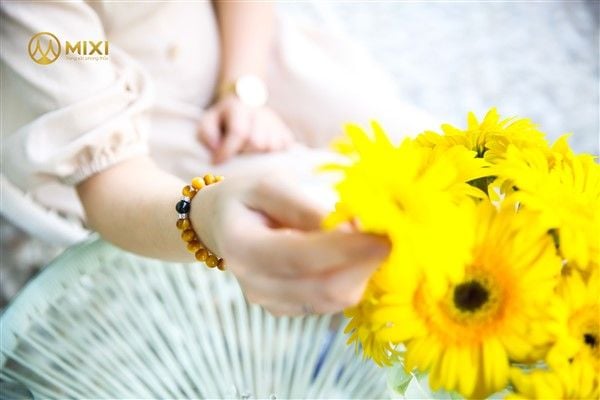 VT Mắt Hổ Vàng Tươi Mix Hạt Đá Núi Lửa