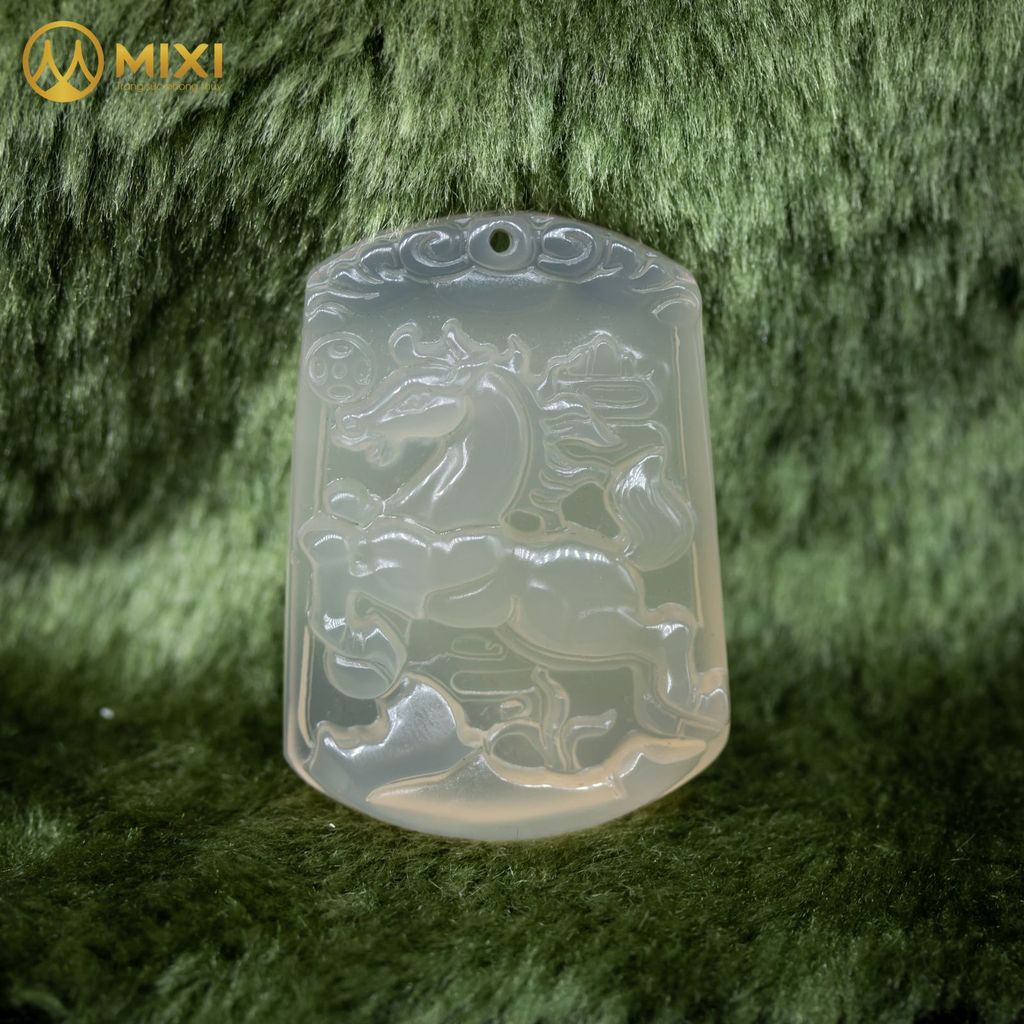Mặt Dây Con Giáp Mã Não Trắng