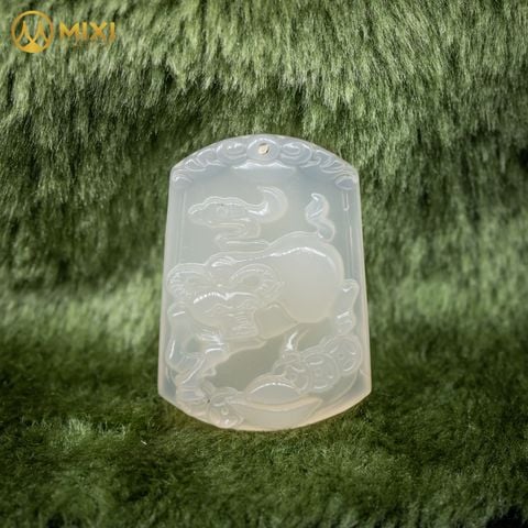 Mặt Dây Con Giáp Mã Não Trắng