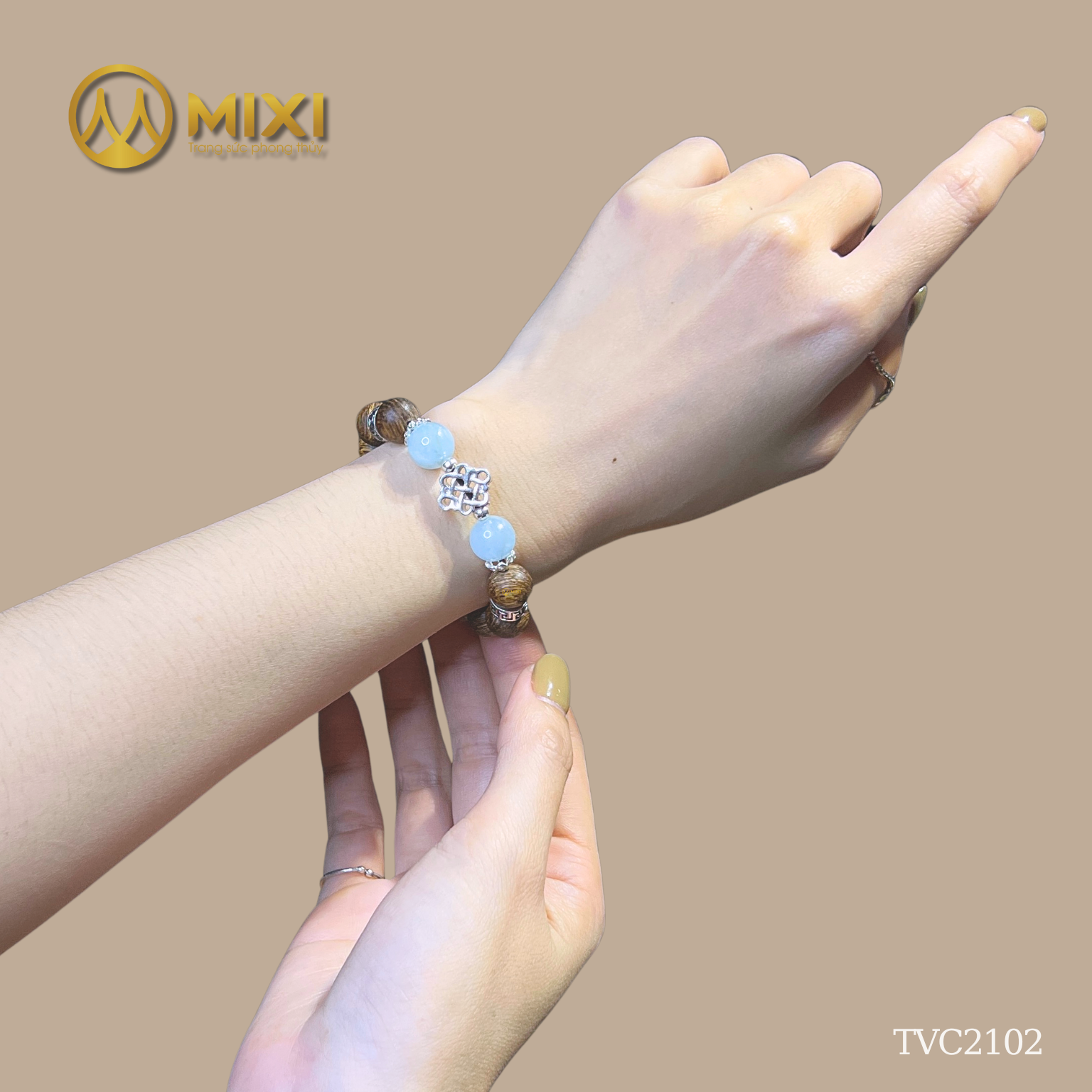 VT Gỗ Trầm Hương Sánh Chìm_10_Mix Charm Bạc Cát Tường_Hạt Đá Aquamarine 1A