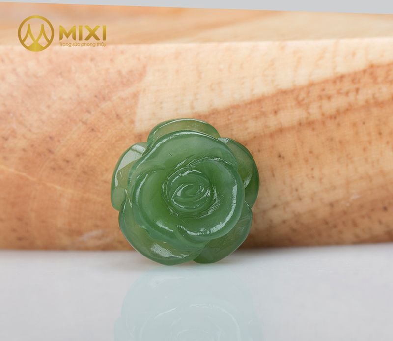 Mặt Dây Hoa Mẫu Đơn Ngọc Bích Nephrite