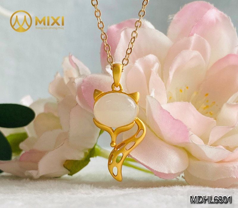 Mặt Dây Chuyền Hồ Ly Ngọc Bích Trắng Mạ Vàng