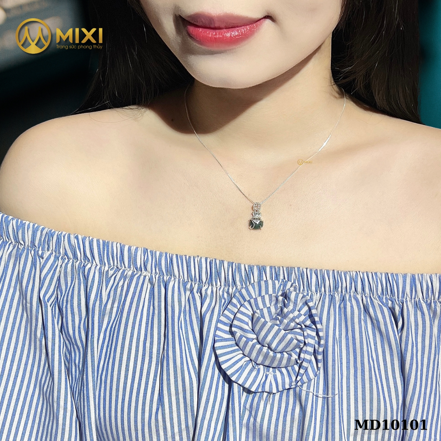 Mặt Dây Túi Tiền Lam Ngọc 2A Hình Oval Bọc Bạc