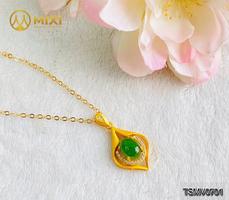 Mặt Dây Hình Thoi Ngọc Bích Nephrite Mạ Vàng