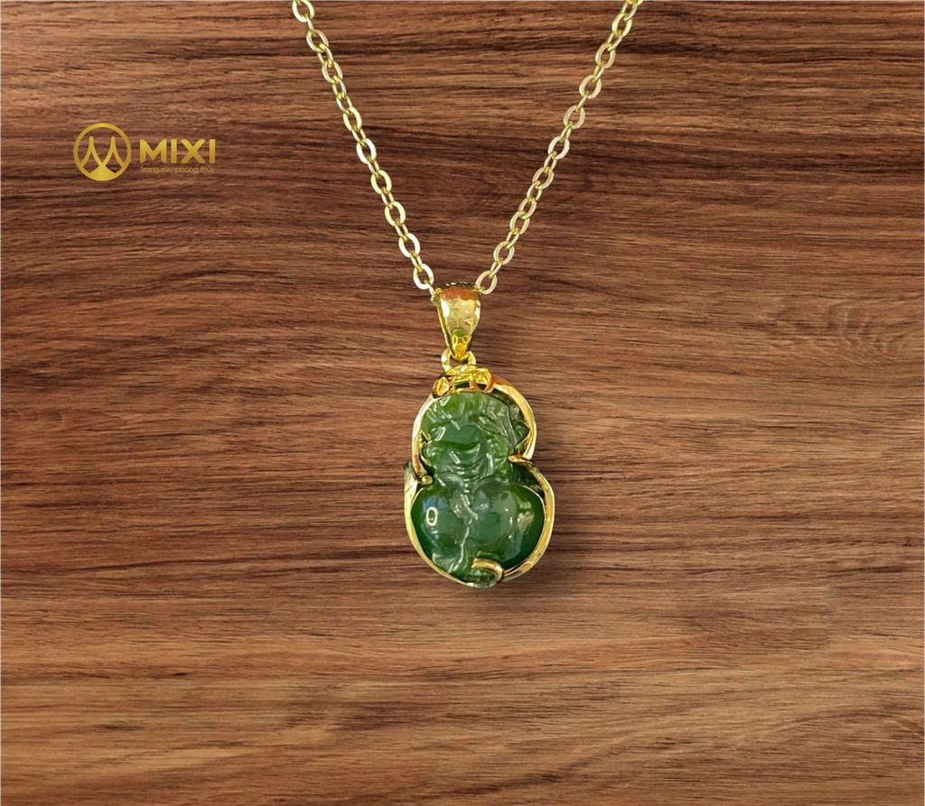 Mặt Dây Tỳ Hưu Ngọc Bích Nephrite Bọc  Vàng