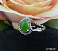 Nhẫn Bạc Ngọc Bích Nephrite Hình Oval