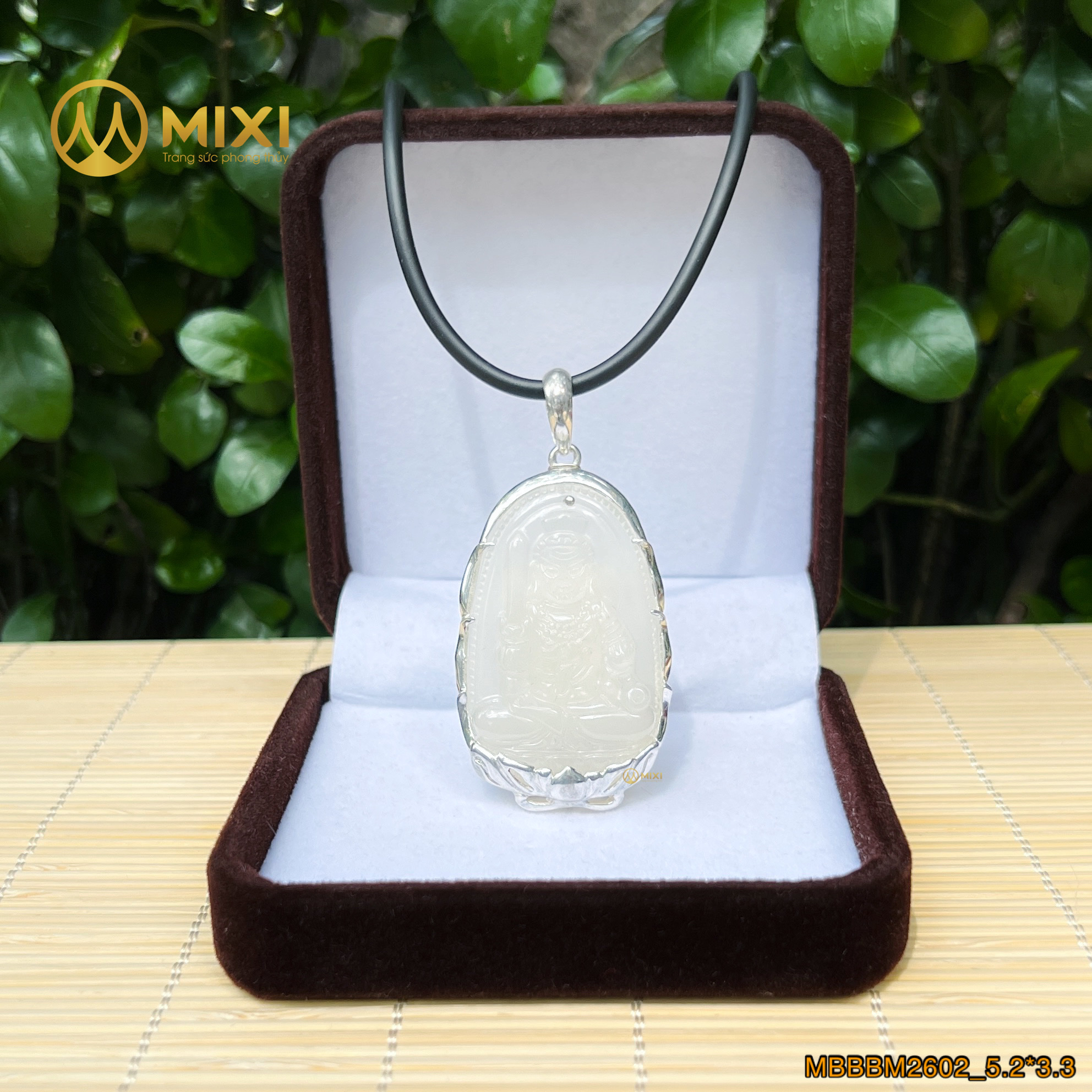 PBM Bất Động Minh Vương Mã Não Trắng Bọc Bạc