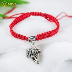 Vòng Tay Chỉ Đỏ Mix Charm Bạc Thái Tam Hoa Lá Bướm