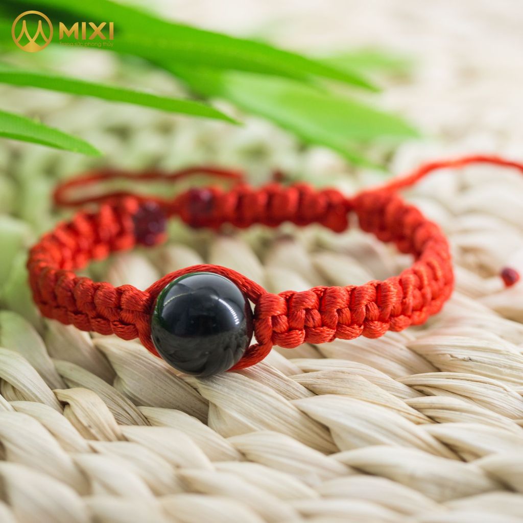 Vòng Tay Sợi Chỉ Đỏ Kết Hạt Đá Núi Lửa Obsidian