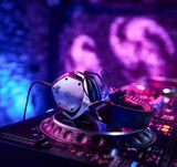  Tai nghe chụp tai Over Ear không dây bluetooth và có dây VMODA Crossfade3 wireless 