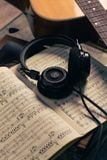  Tai nghe chụp tai có dây Grado SR60X - made in USA 