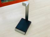  Headphone stand để tai nghe (hàng trưng bày không còn mới clear stock) 